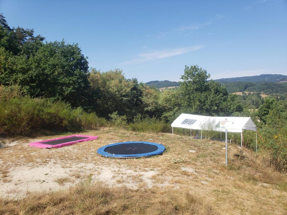 Camping La Vallee Verte Ambert Eksteriør billede
