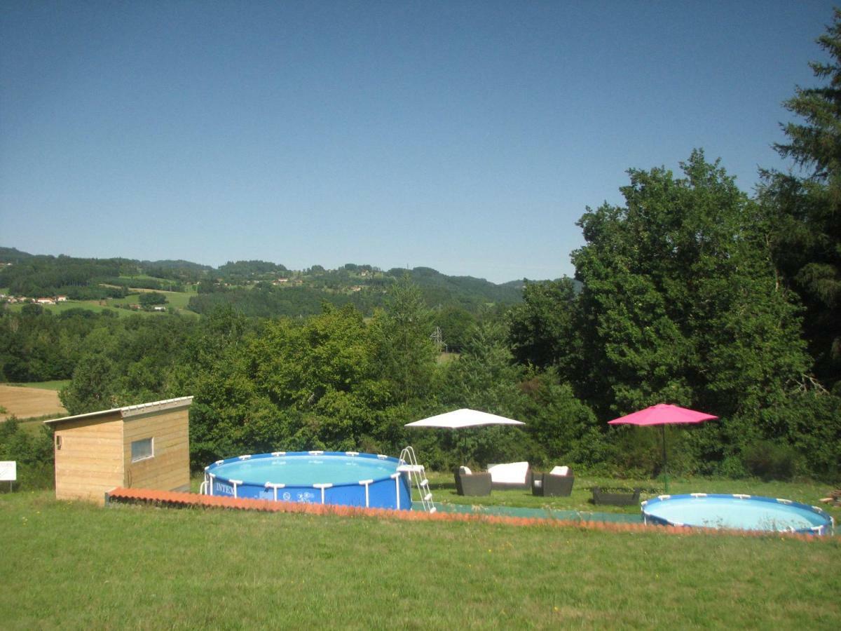 Camping La Vallee Verte Ambert Eksteriør billede